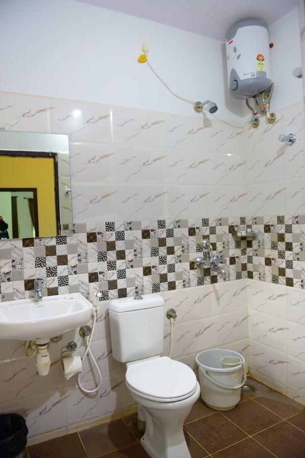 Varsha Enclave- Trinity House Aparthotel Mysore Exterior foto